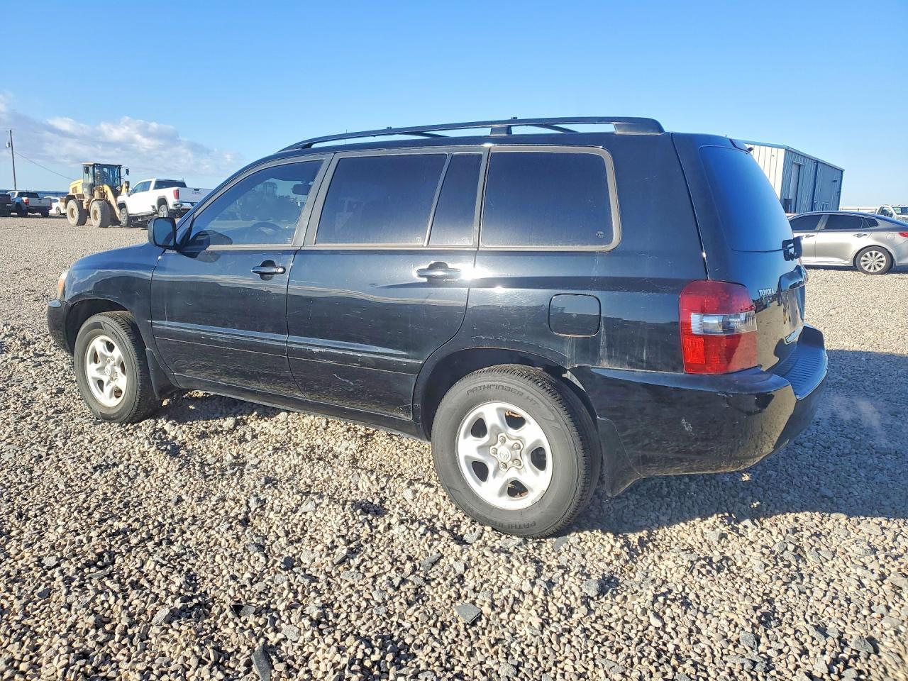 2005 TOYOTA HIGHLANDER