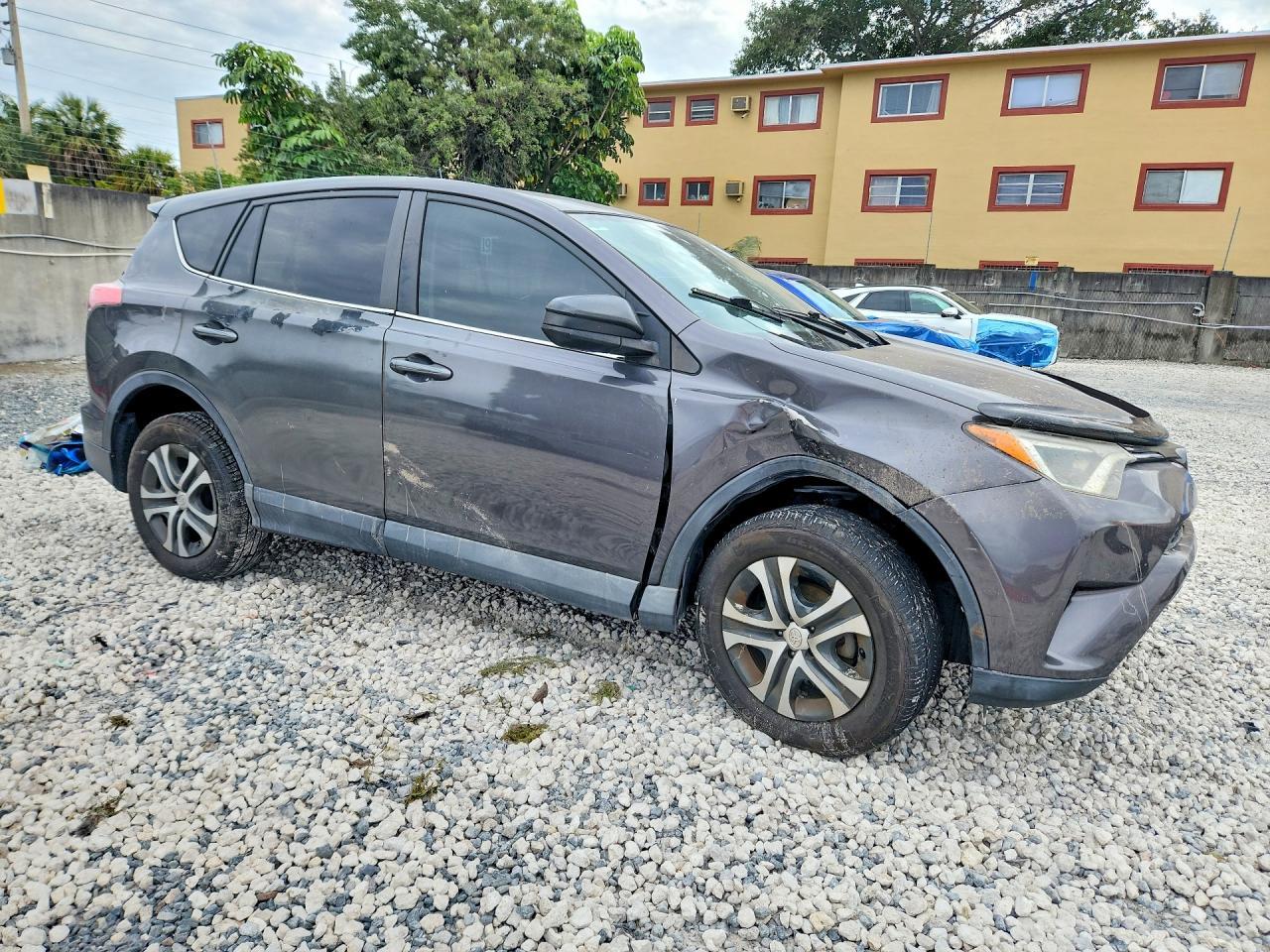 2017 TOYOTA RAV4