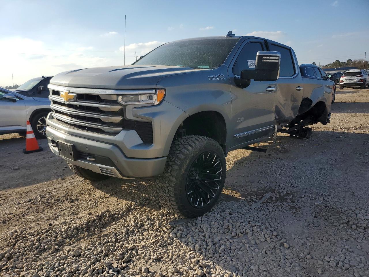 2024 CHEVROLET Silverado