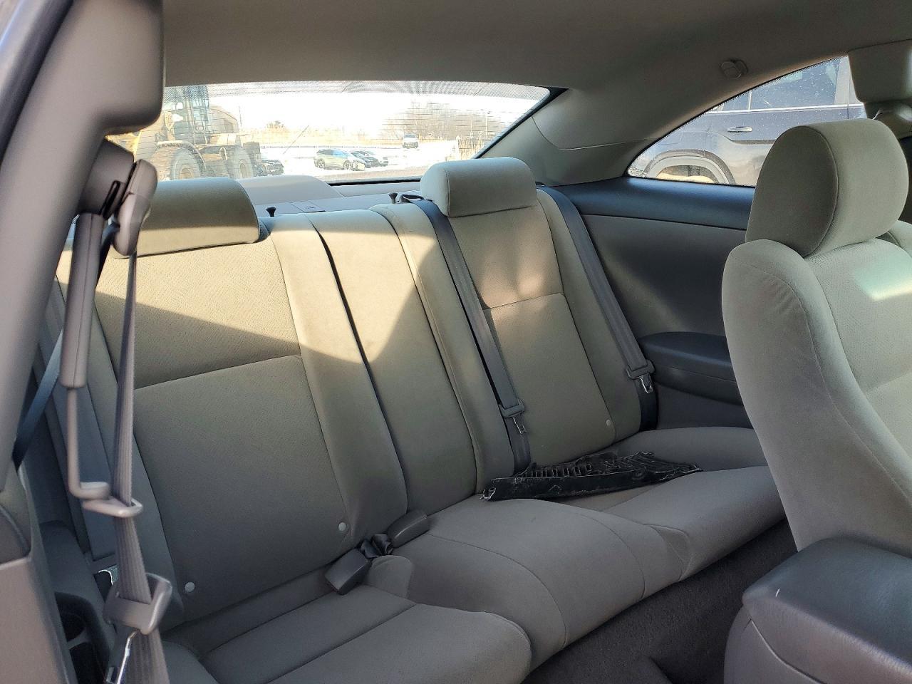 2004 TOYOTA CAMRY