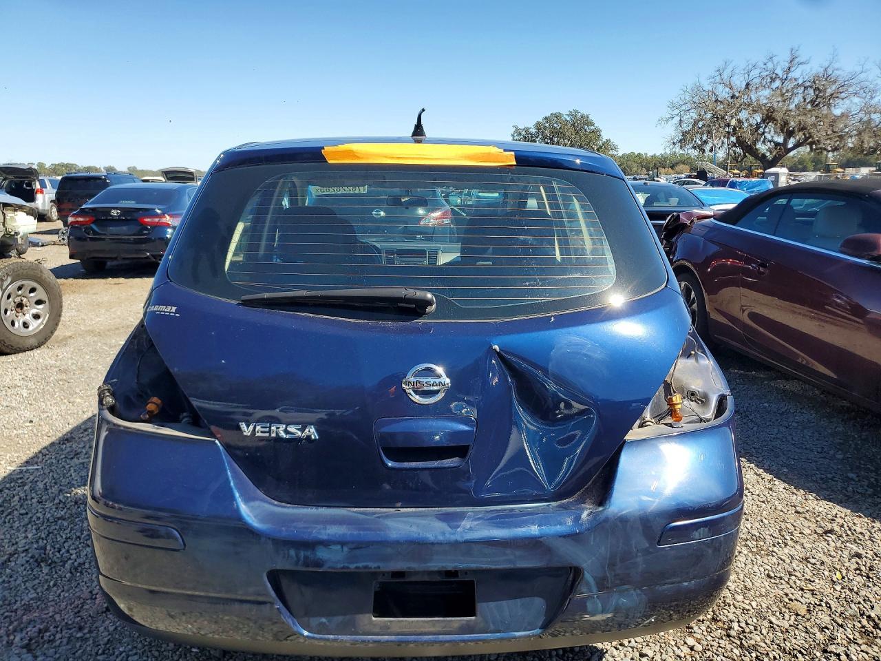 2012 NISSAN VERSA