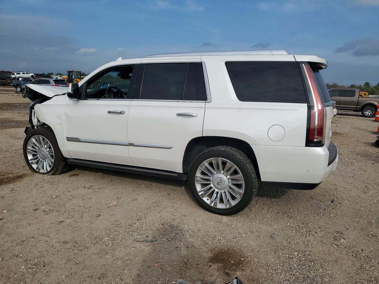 2019 CADILLAC ESCALADE