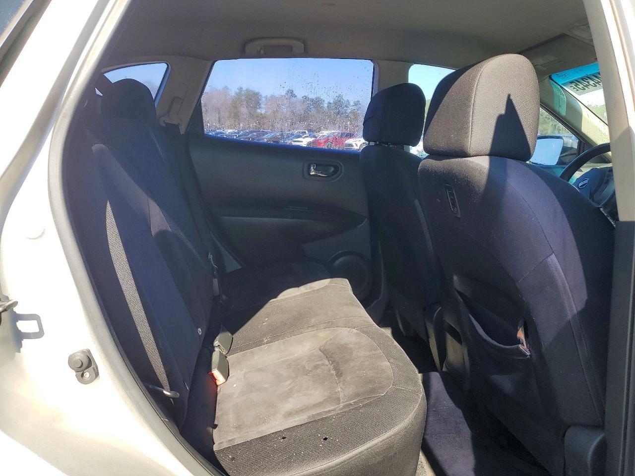 2010 NISSAN ROGUE