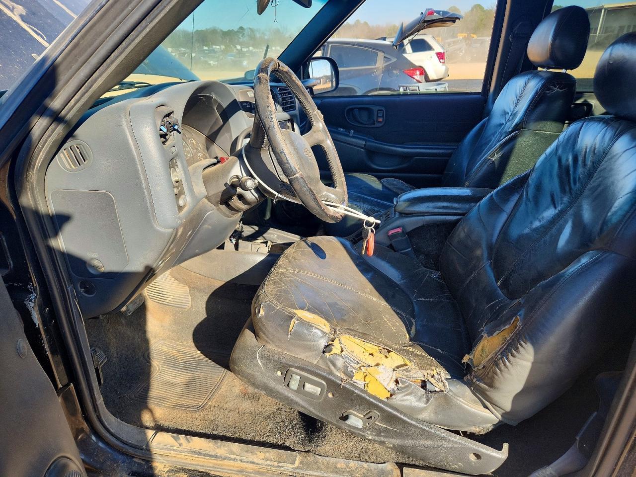 2004 CHEVROLET S10
