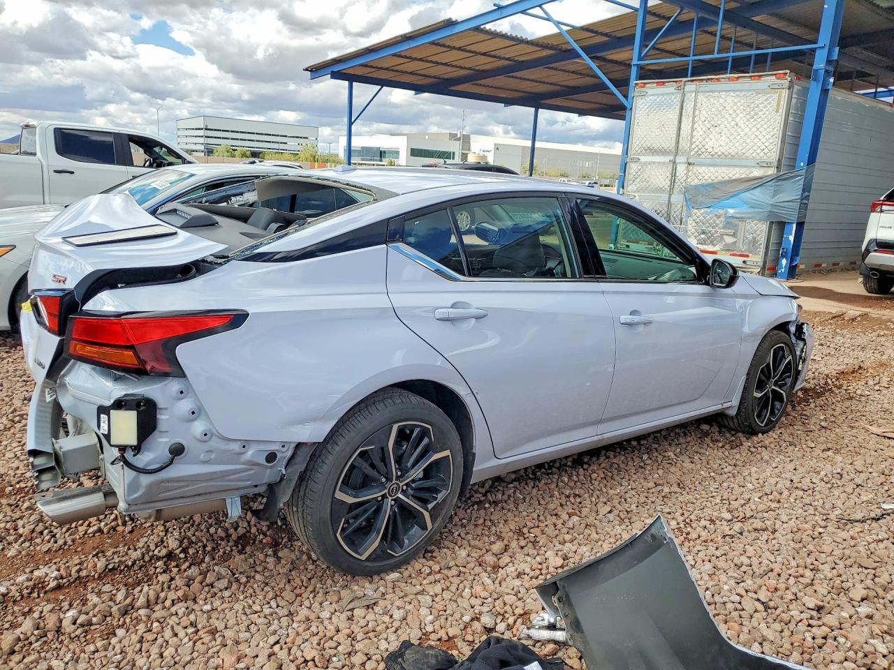 2025 NISSAN ALTIMA