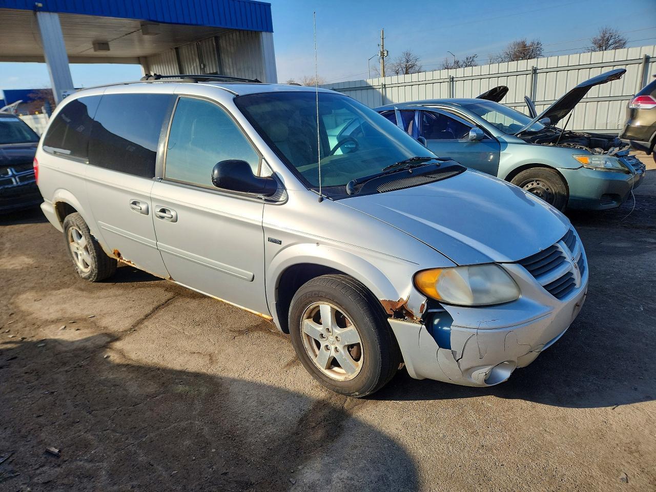 2005 DODGE GRAND CARAVAN