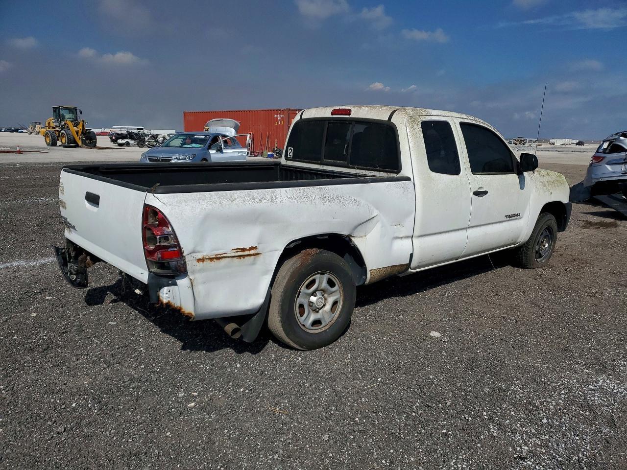 2015 TOYOTA TACOMA