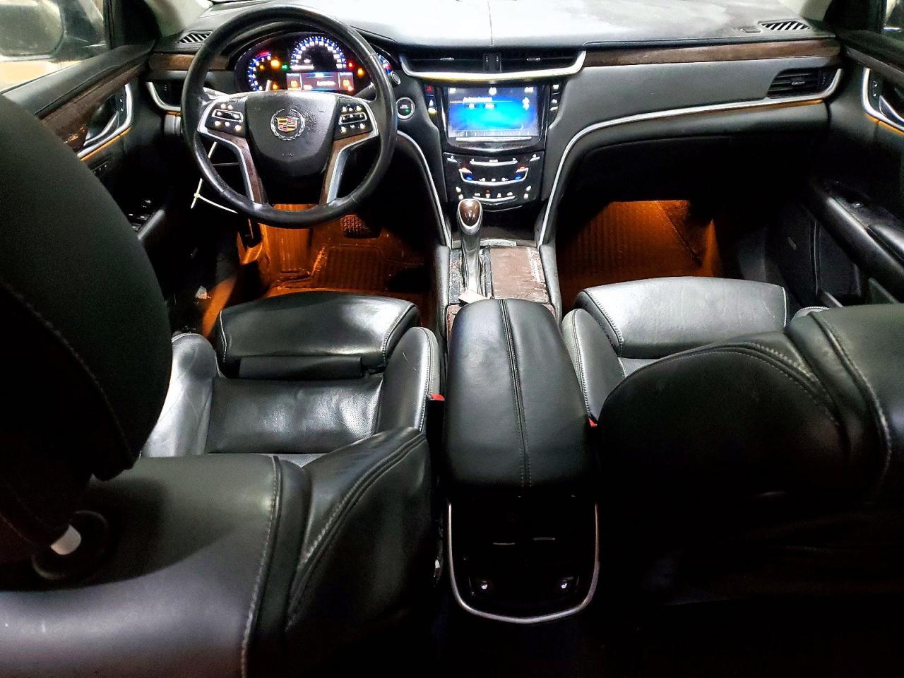 2013 CADILLAC XTS