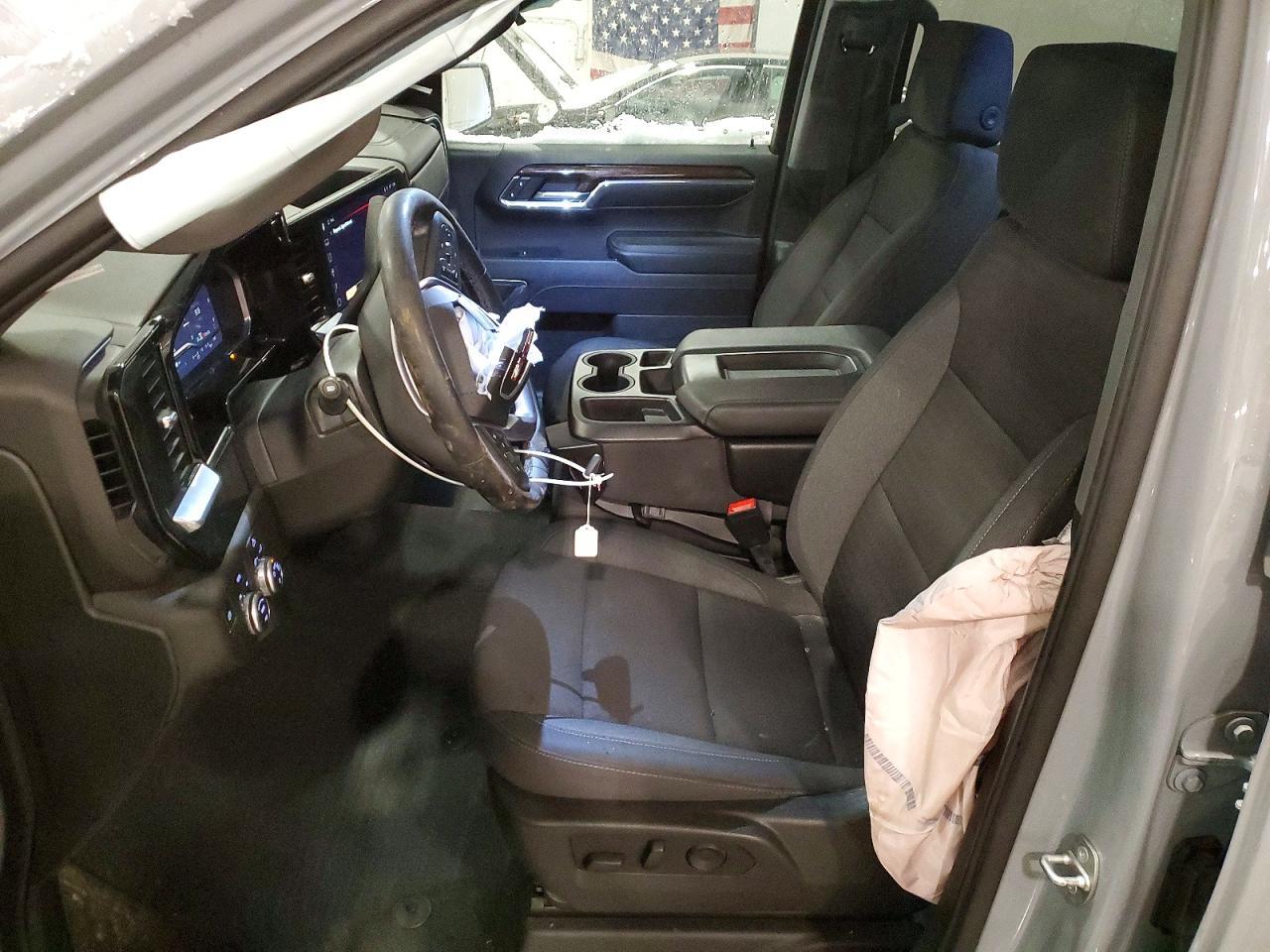 2024 GMC Sierra
