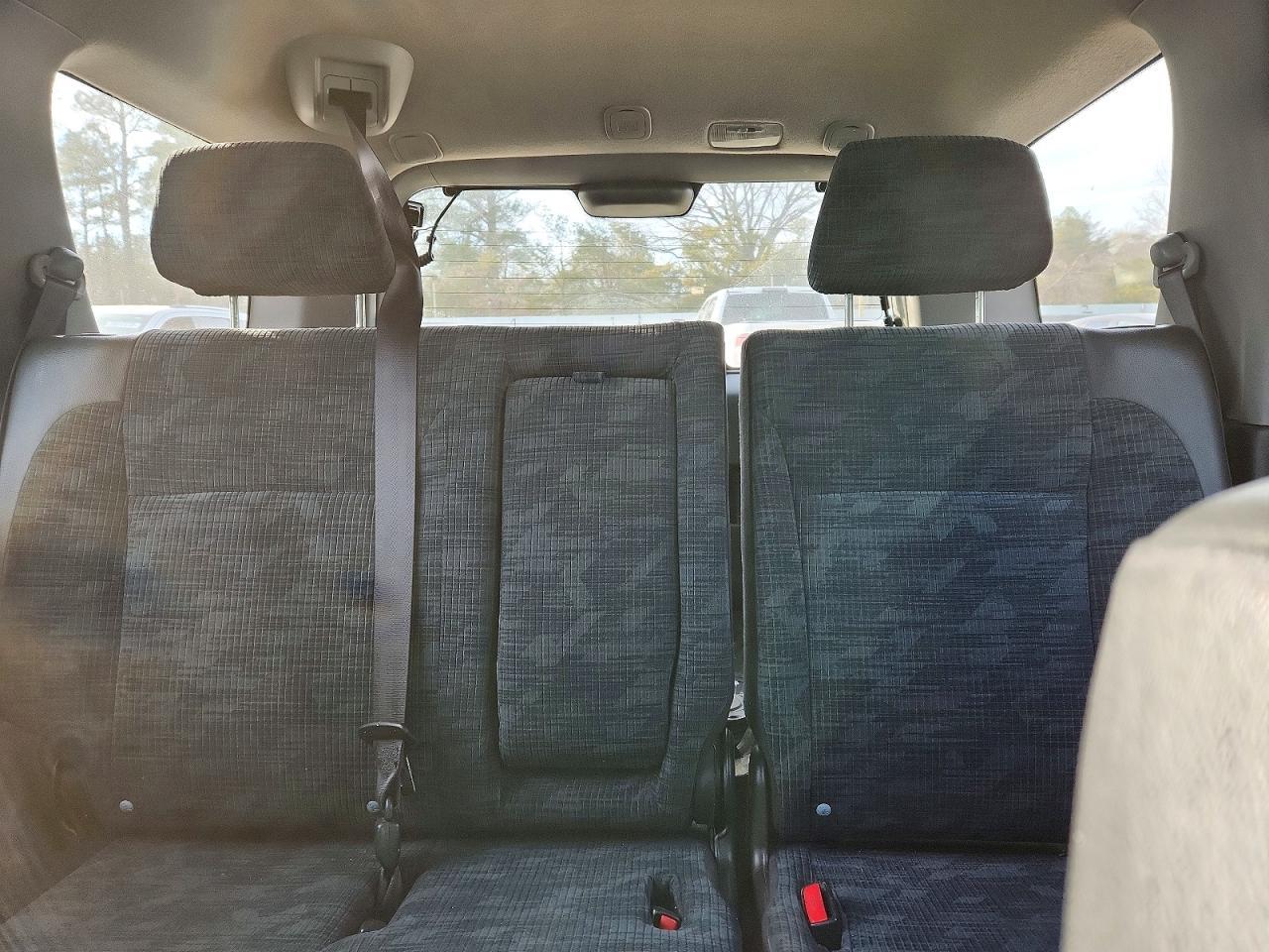 2004 HONDA CR-V