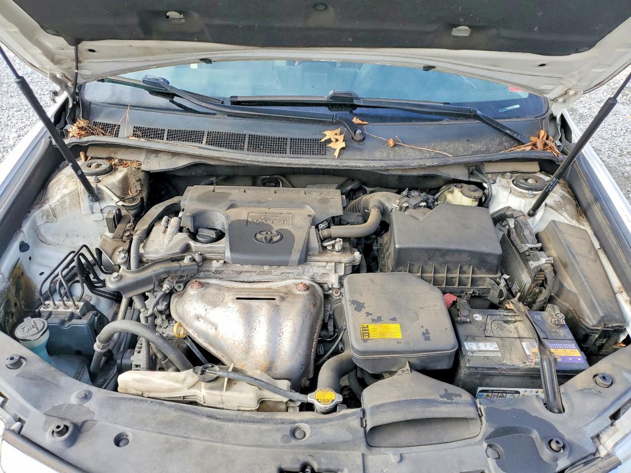 2014 TOYOTA CAMRY