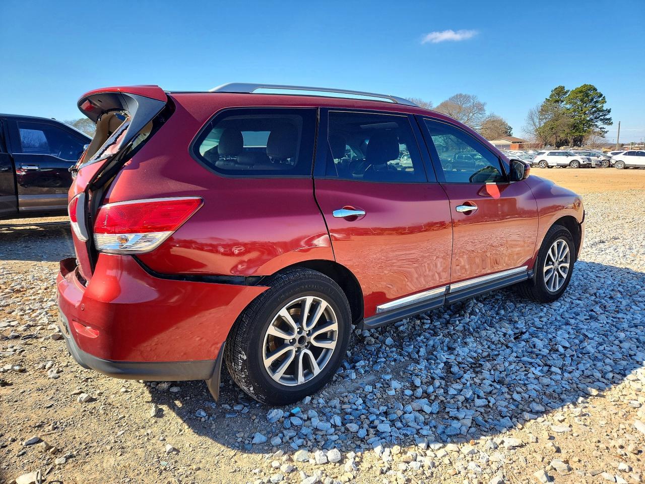 2013 NISSAN PATHFINDER