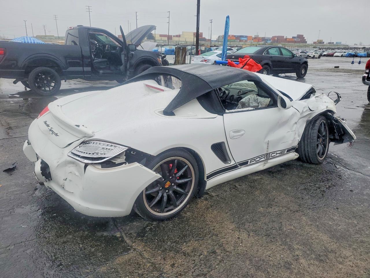 2011 PORSCHE Boxster