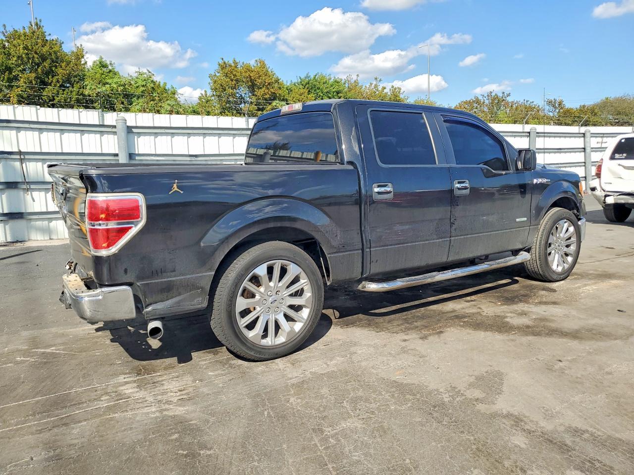 2011 FORD F-150