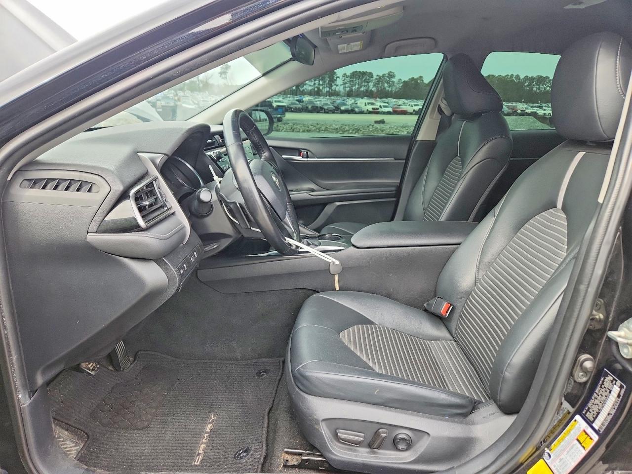 2019 TOYOTA CAMRY