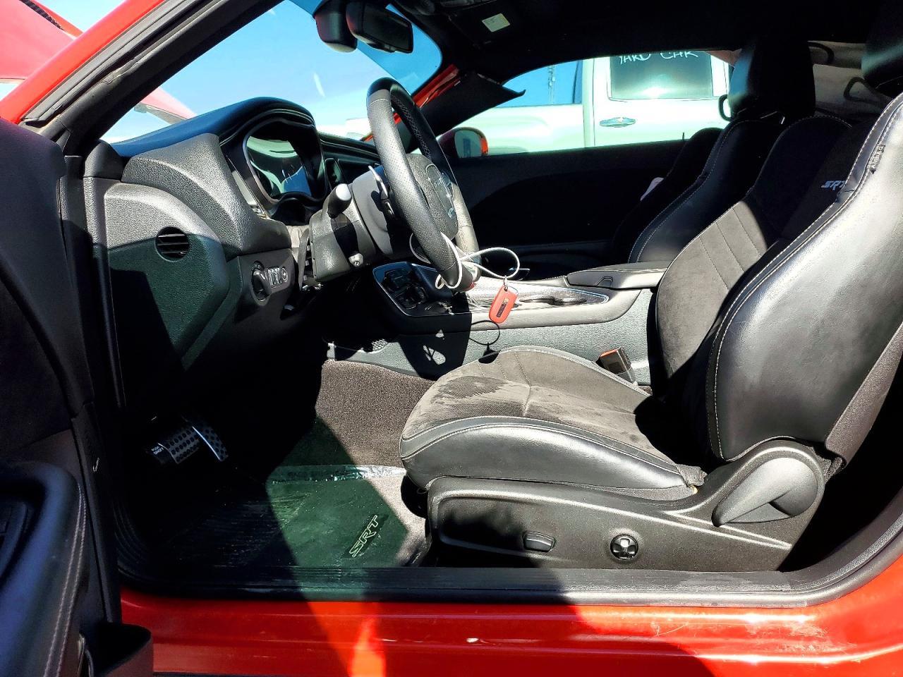 2015 DODGE Challenger