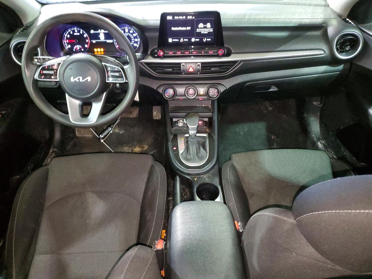 2024 KIA FORTE