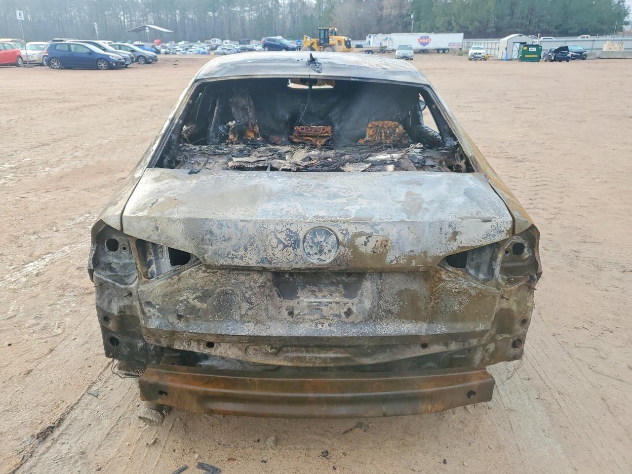 2016 VOLKSWAGEN Passat