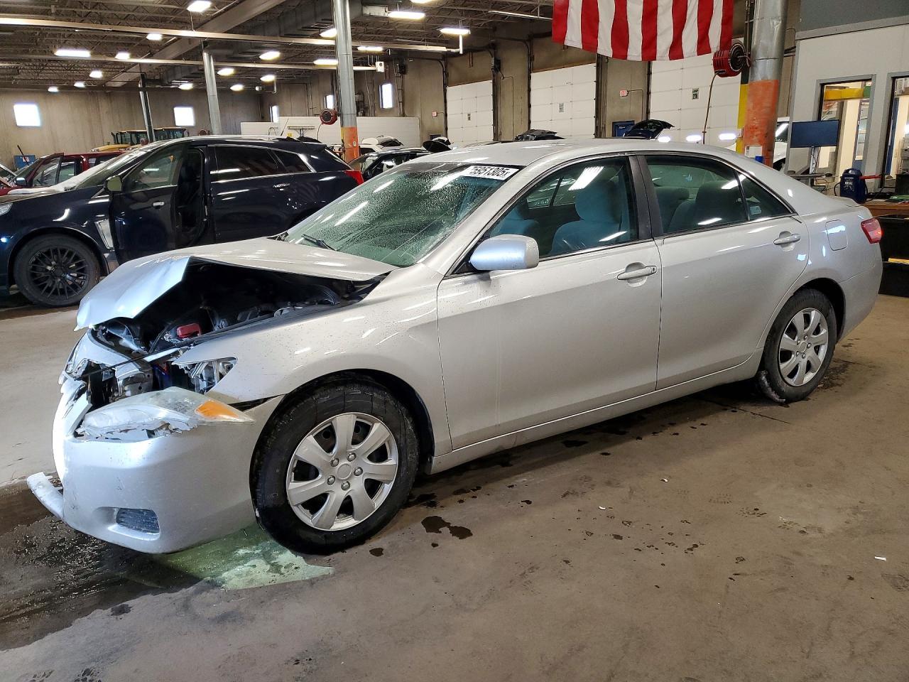 2011 TOYOTA CAMRY