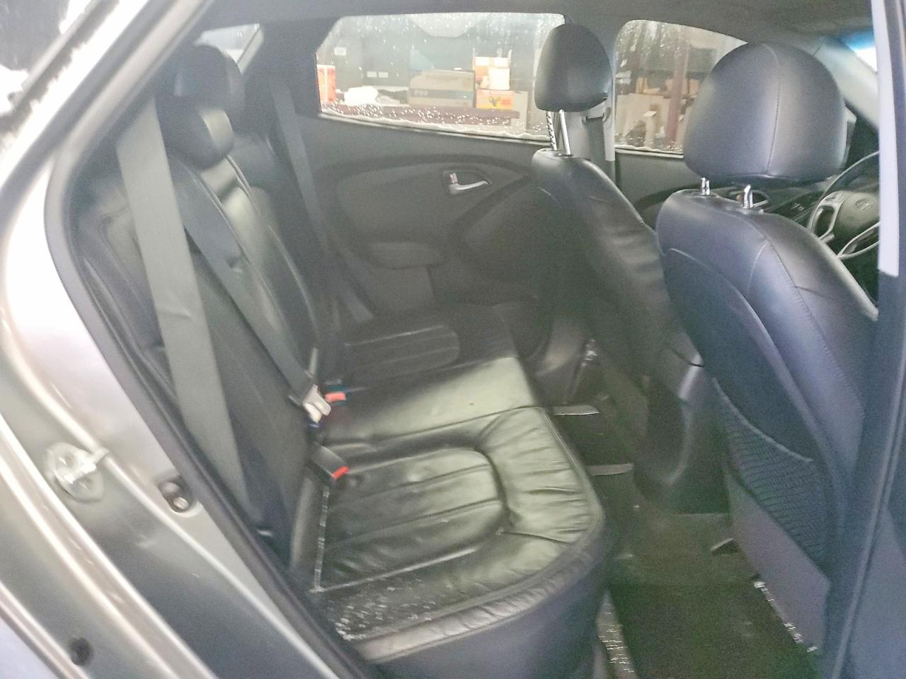 2012 HYUNDAI TUCSON