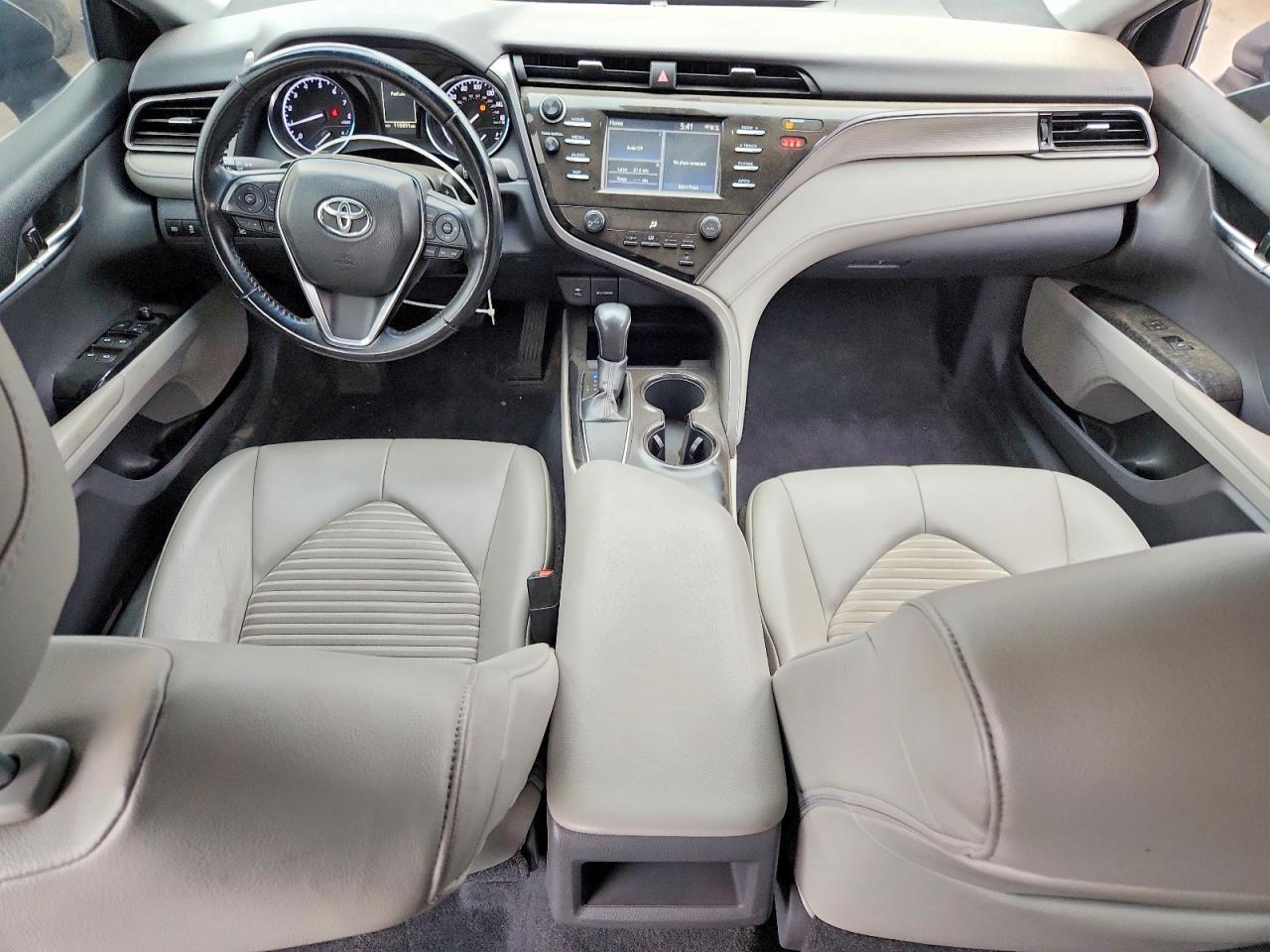 2019 TOYOTA CAMRY