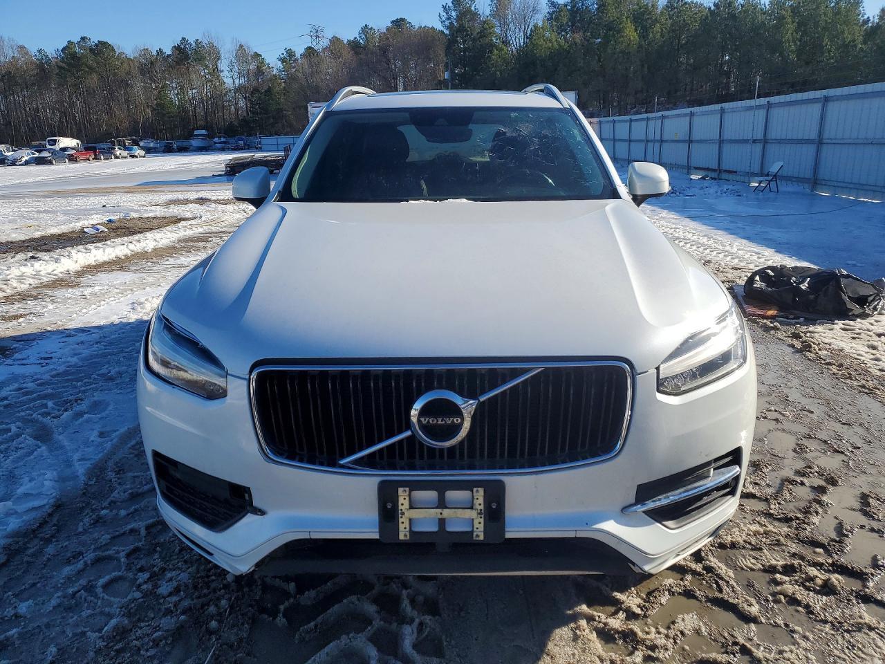 2019 VOLVO XC90
