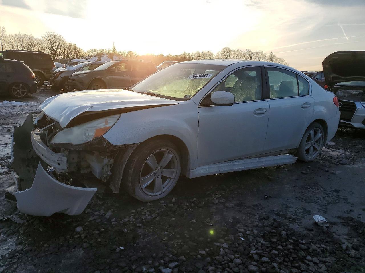 2010 SUBARU Legacy