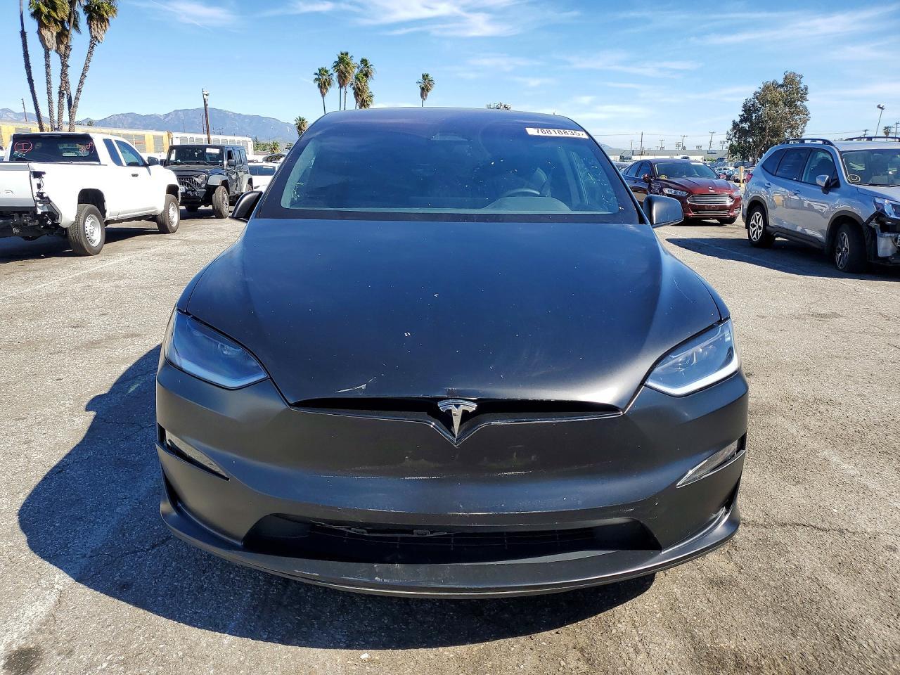 2024 TESLA MODEL X
