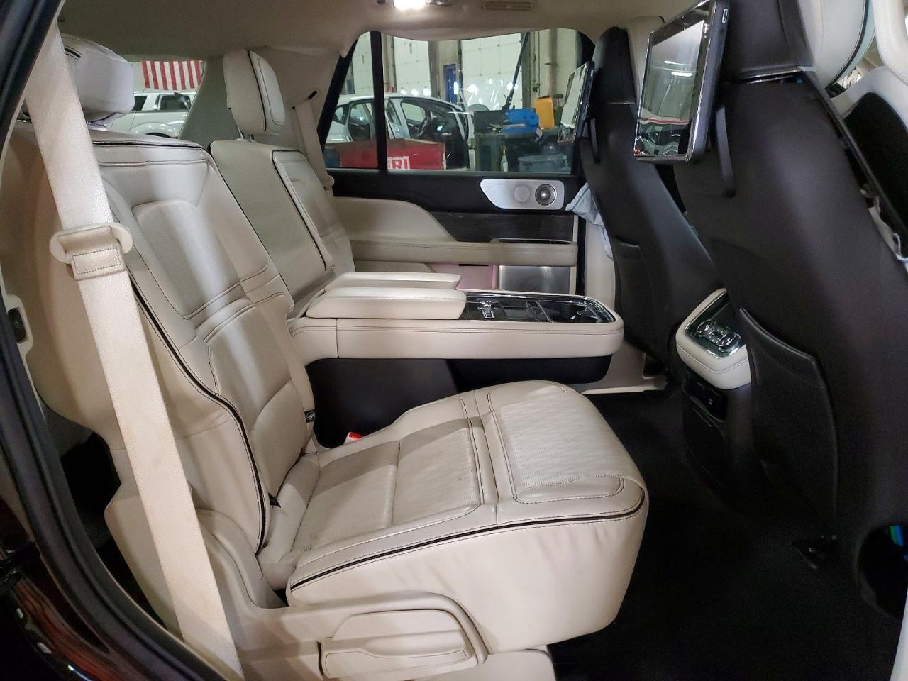 2020 LINCOLN Navigator