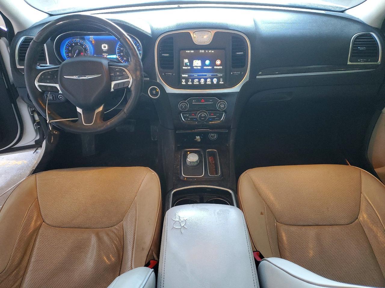 2016 CHRYSLER 300