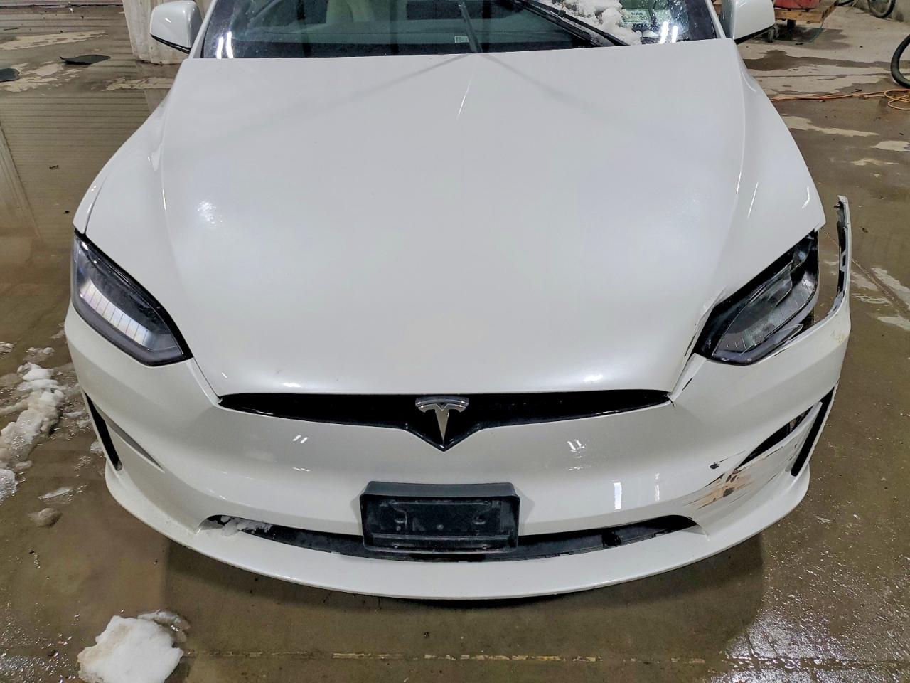 2024 TESLA MODEL X