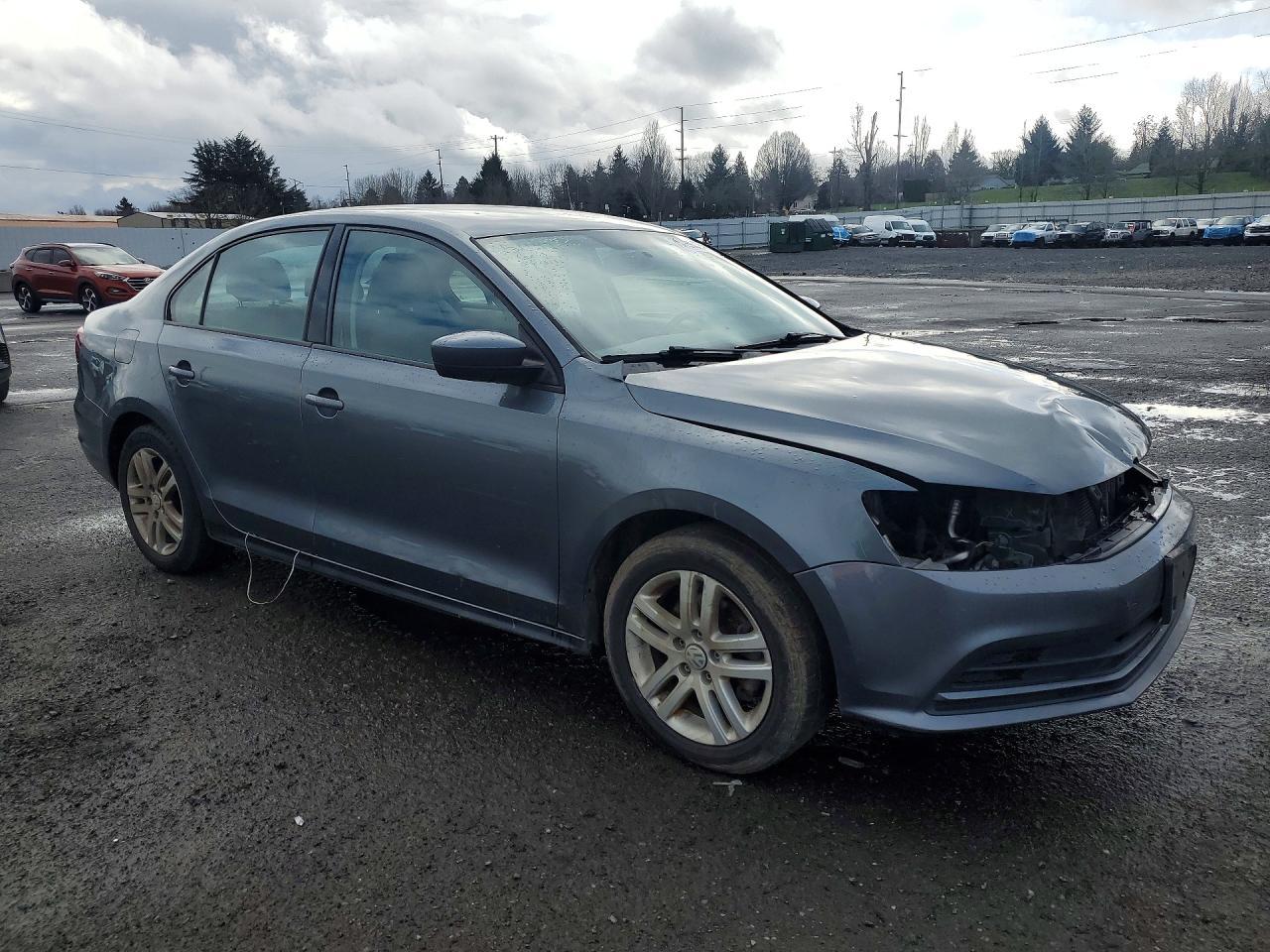 2018 VOLKSWAGEN JETTA