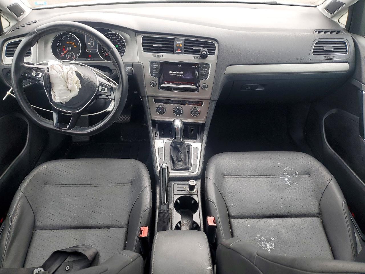 2015 VOLKSWAGEN GOLF