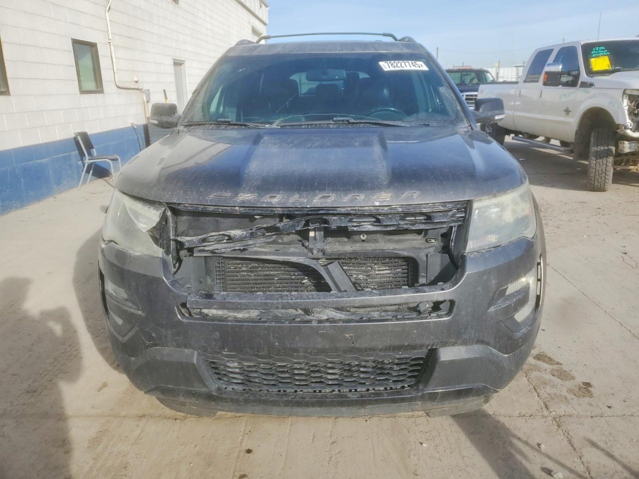 2016 FORD Explorer Sport Trac