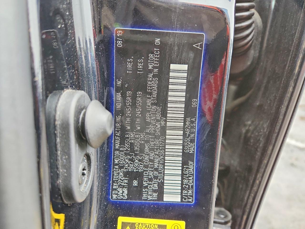 2019 TOYOTA HIGHLANDER