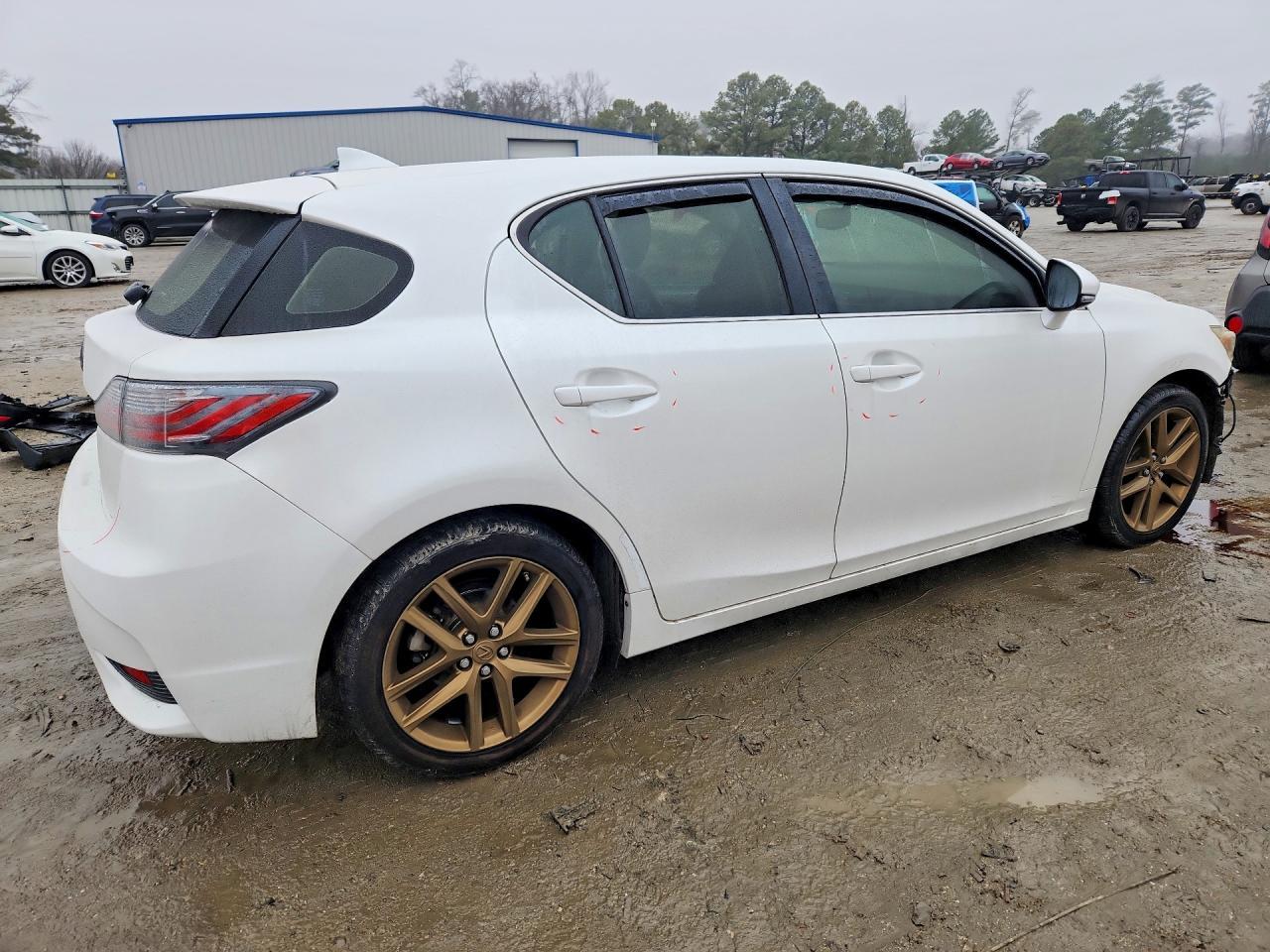 2015 LEXUS CT 200H