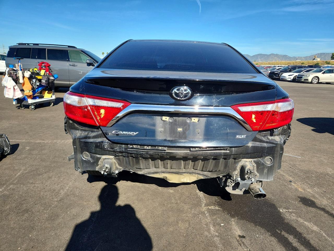 2016 TOYOTA CAMRY