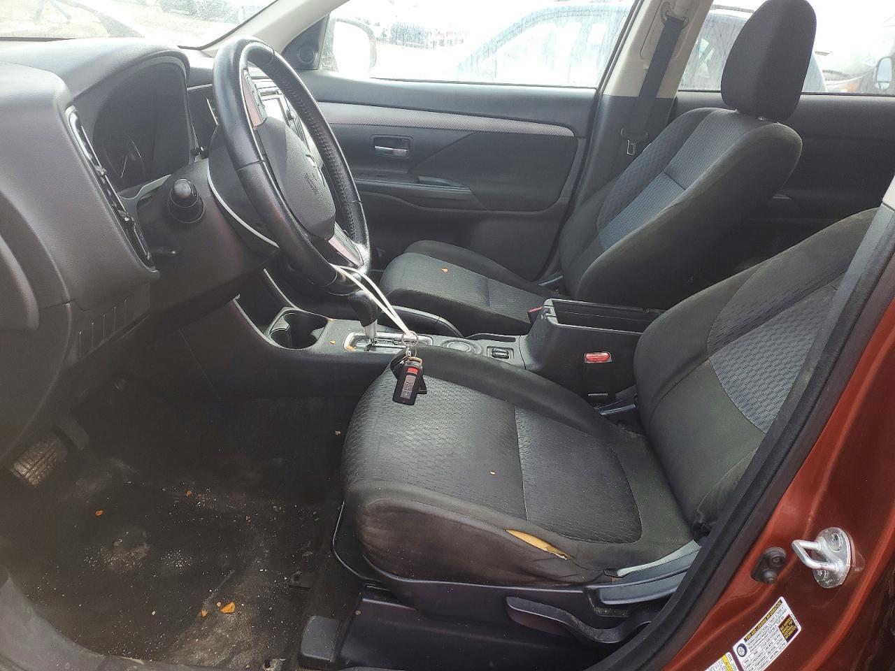 2014 MITSUBISHI outlander