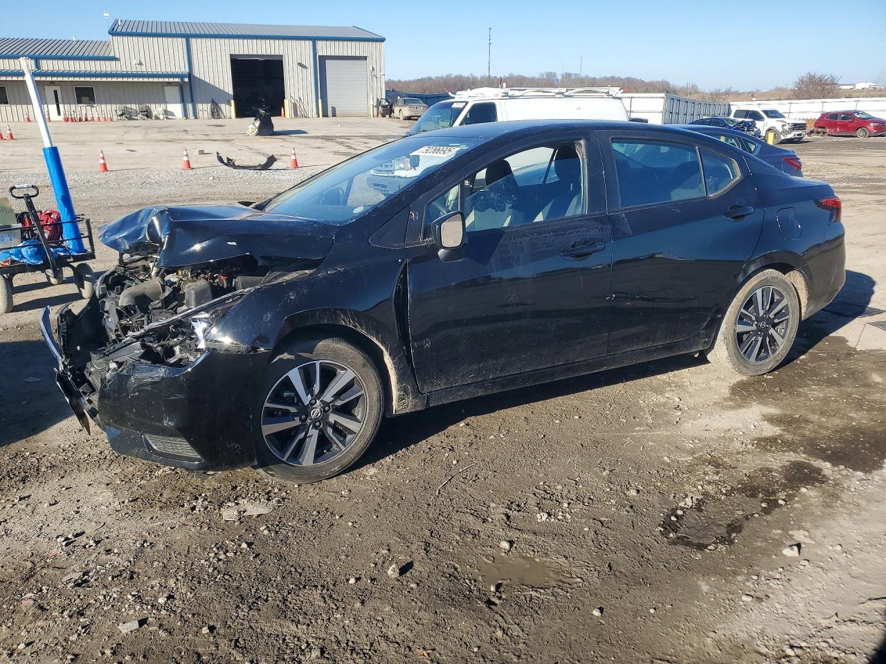 2022 NISSAN VERSA