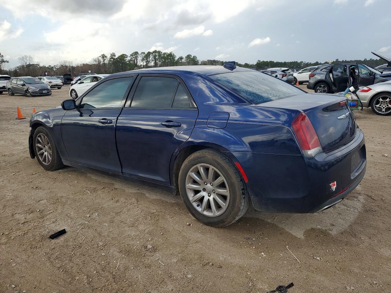 2015 CHRYSLER 300
