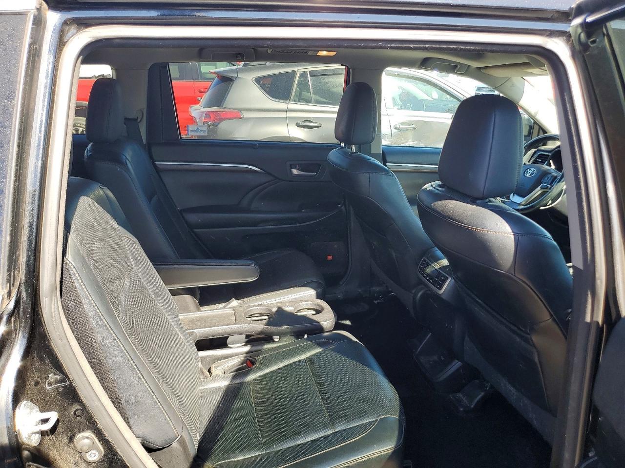 2016 TOYOTA Highlander Hybrid