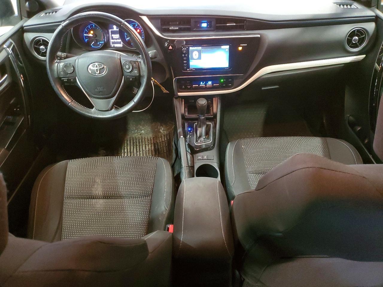 2018 TOYOTA COROLLA