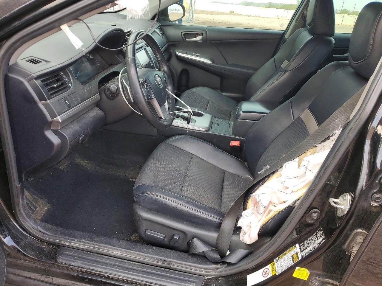 2013 TOYOTA CAMRY