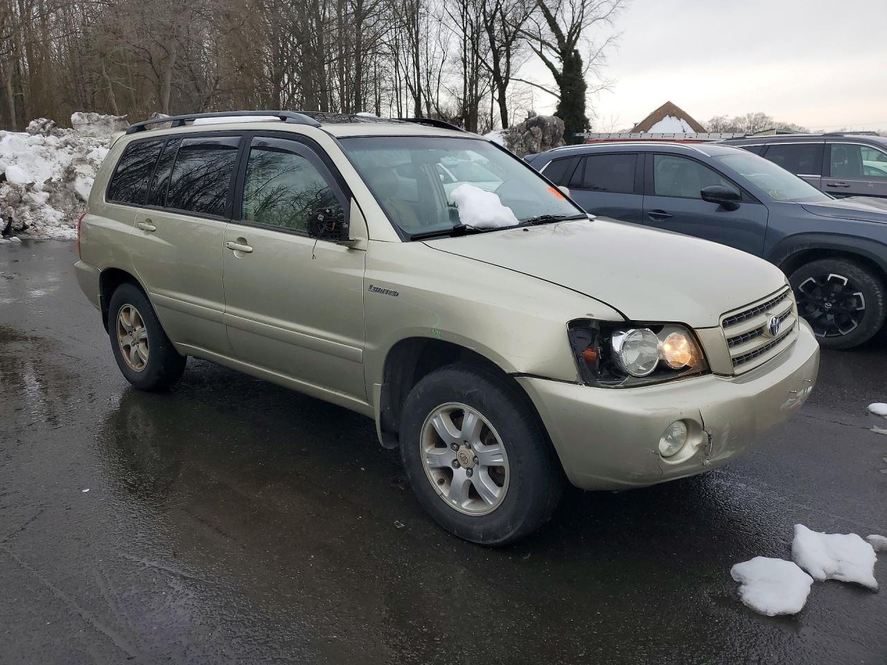 2001 TOYOTA HIGHLANDER