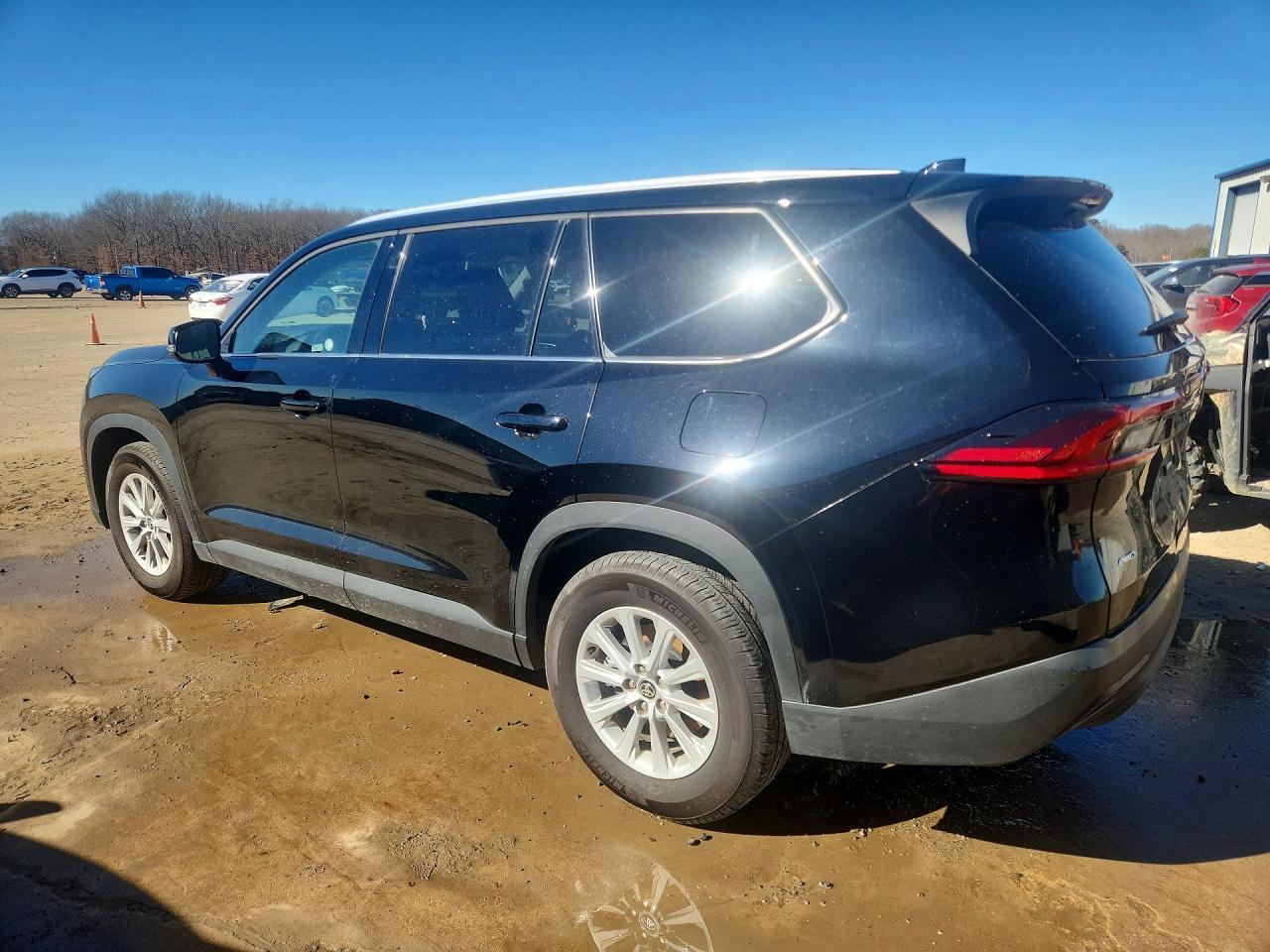2025 TOYOTA HIGHLANDER