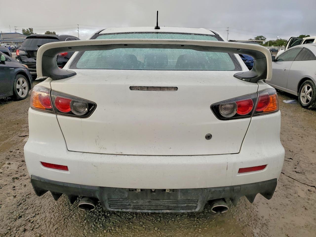 2011 MITSUBISHI Lancer Evolution