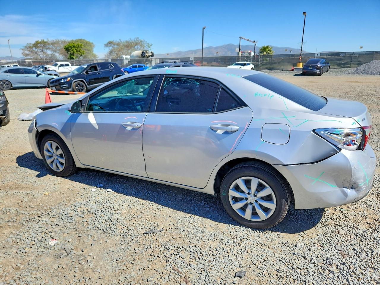 2016 TOYOTA COROLLA