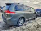 2011 TOYOTA SIENNA