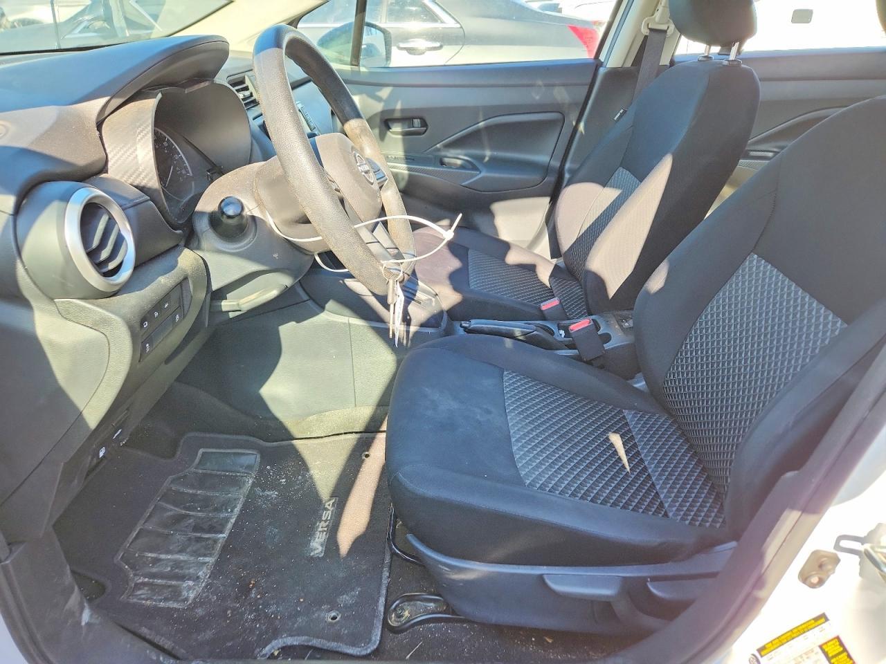 2023 NISSAN VERSA