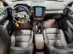 2026 VOLVO XC40